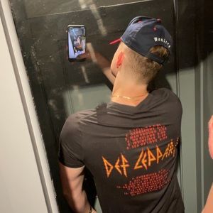 Meet your Posher, Avery